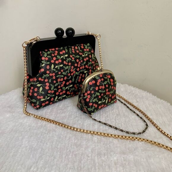 Handmade Genuine Leather Cherry Print Wooden Frame Bag/Crossbody & Small Purse - Picture 9 of 16